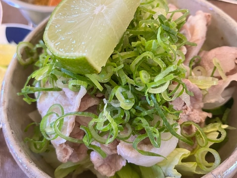 豚しゃぶ丼